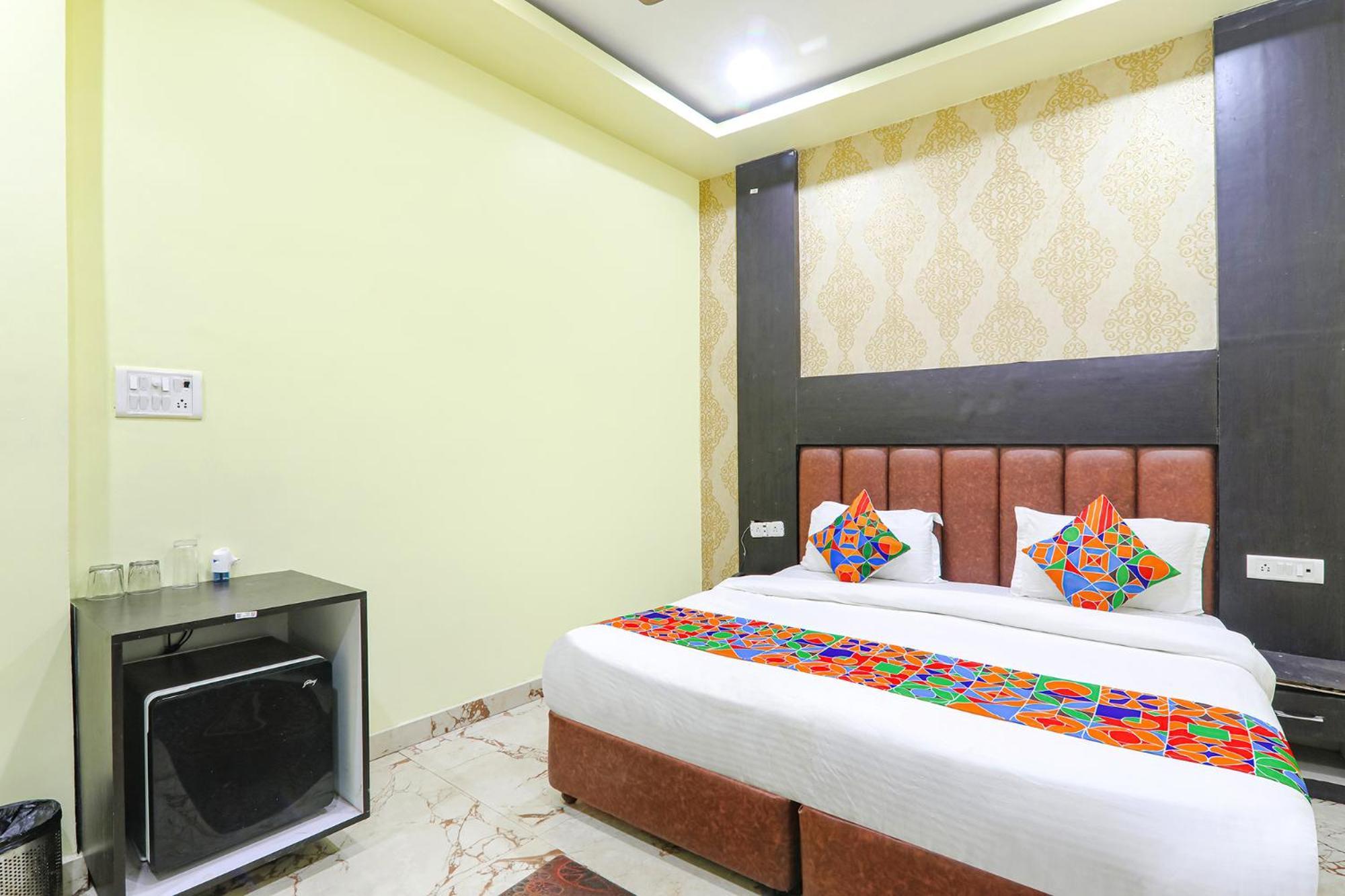Fabexpress Gs Residency Hotel Varanasi