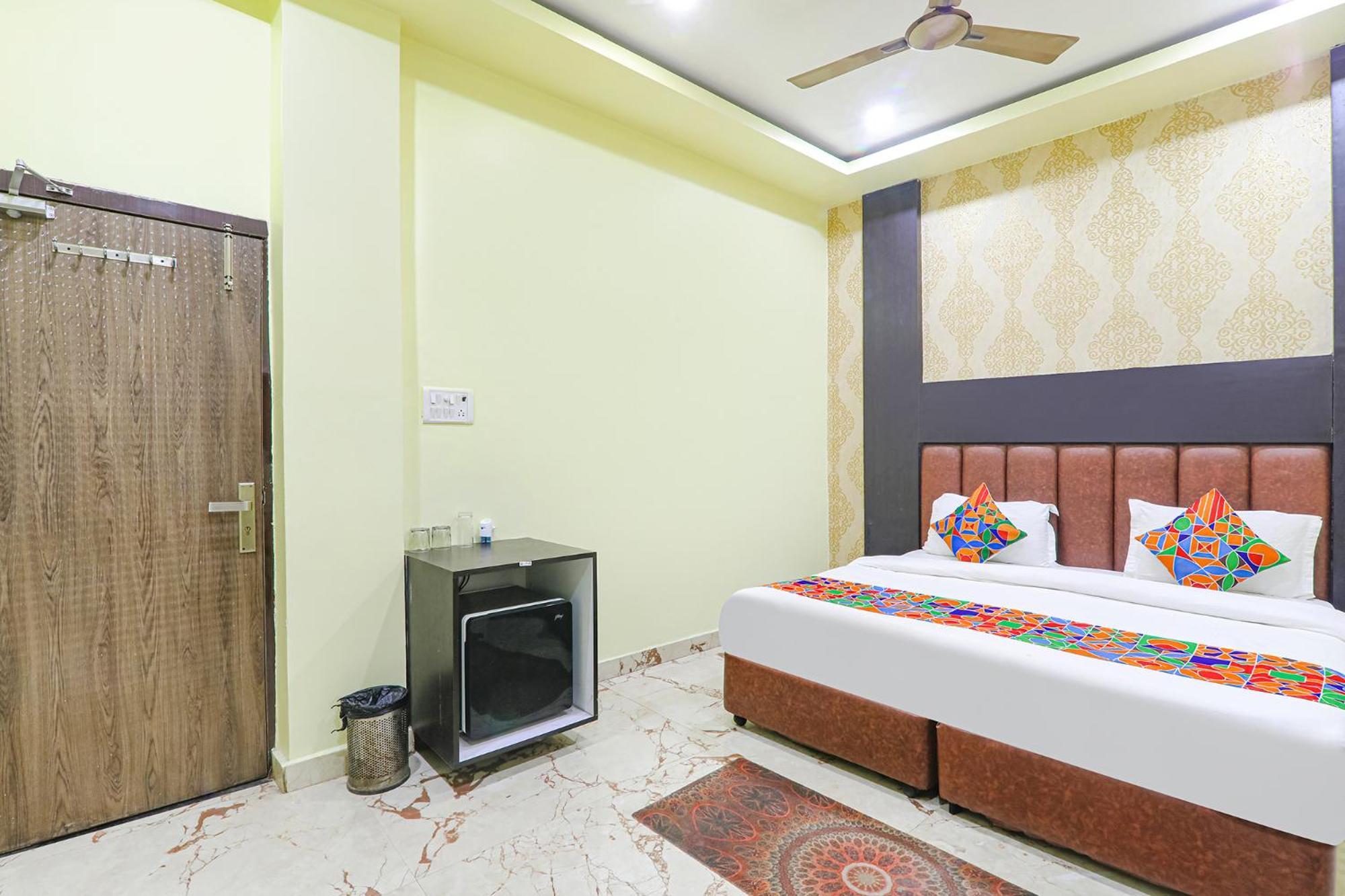 Hotel Fabexpress Gs Residency